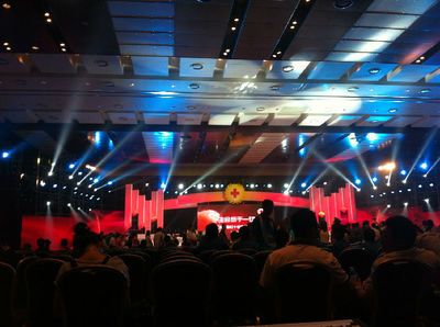 北京中視巨星舞臺(tái)燈光音響,央視合作伙伴_設(shè)備租售_演藝吧_中華演出網(wǎng)